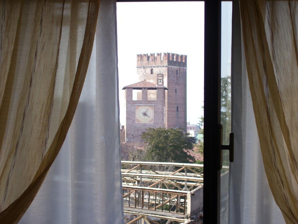 La Boheme Panzió Verona Szoba fotó